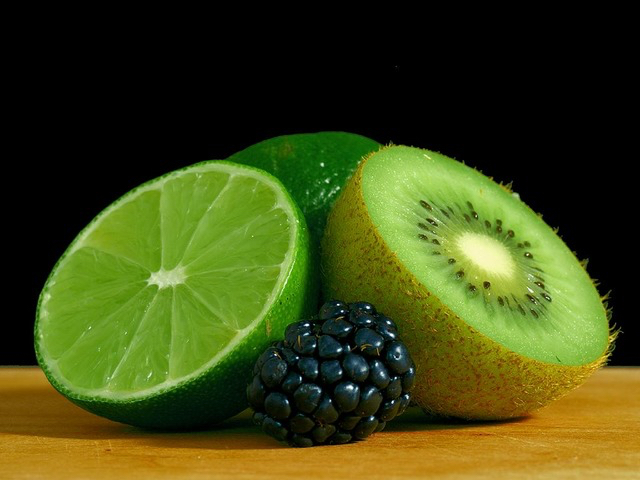 kiwi lime and blackberry